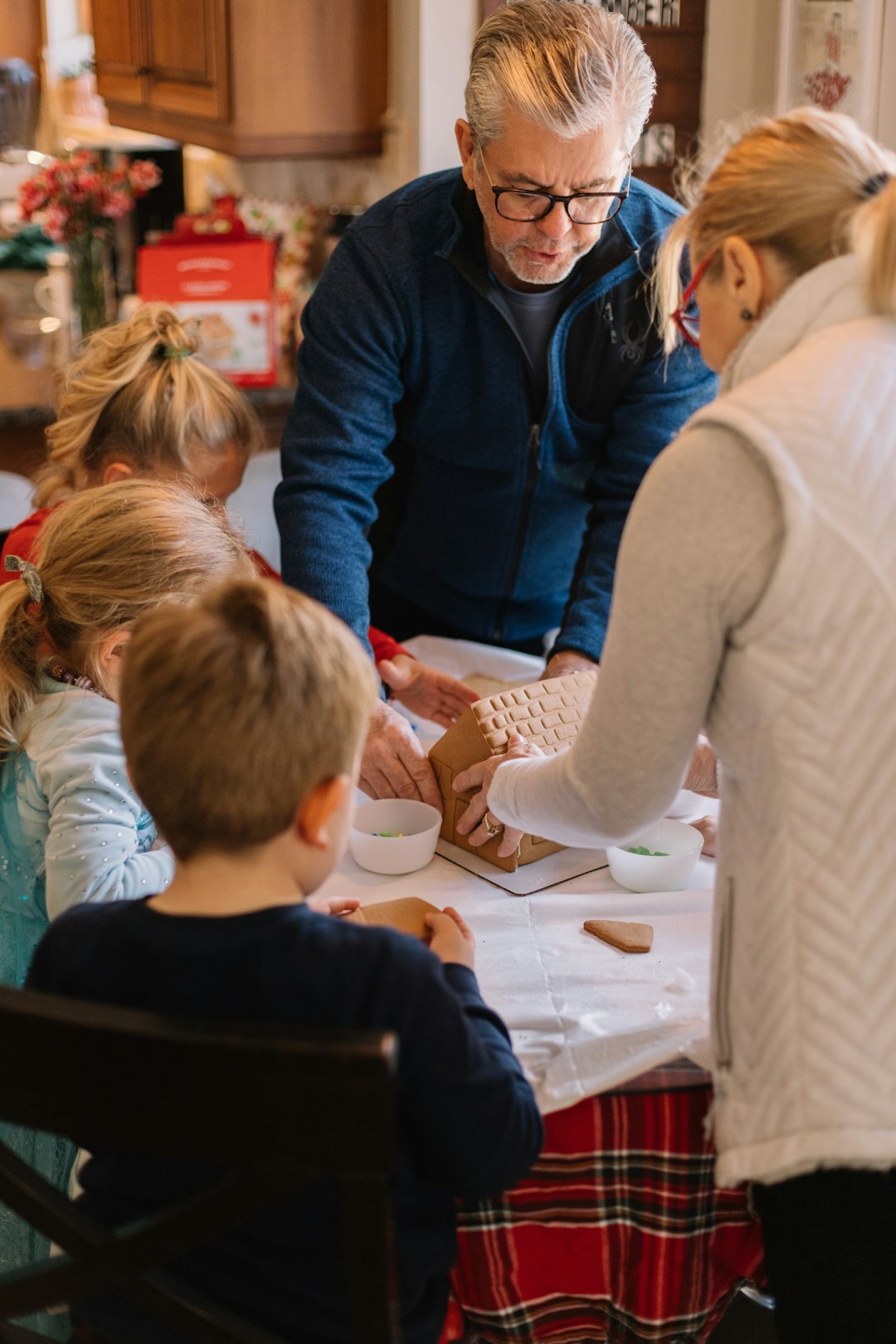 grandparents crafting with kids